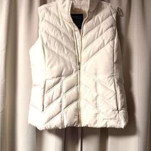 Eddie Bauer Ivory Quilted Women's Vest